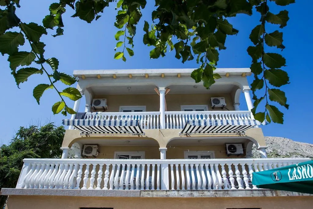 Apartments Toro Pag Island